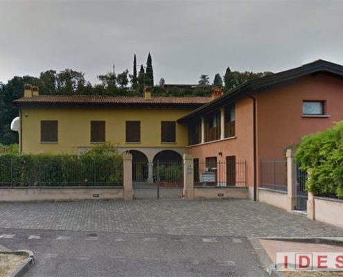 Casale rustico in via del Panorama - Salò (Brescia)